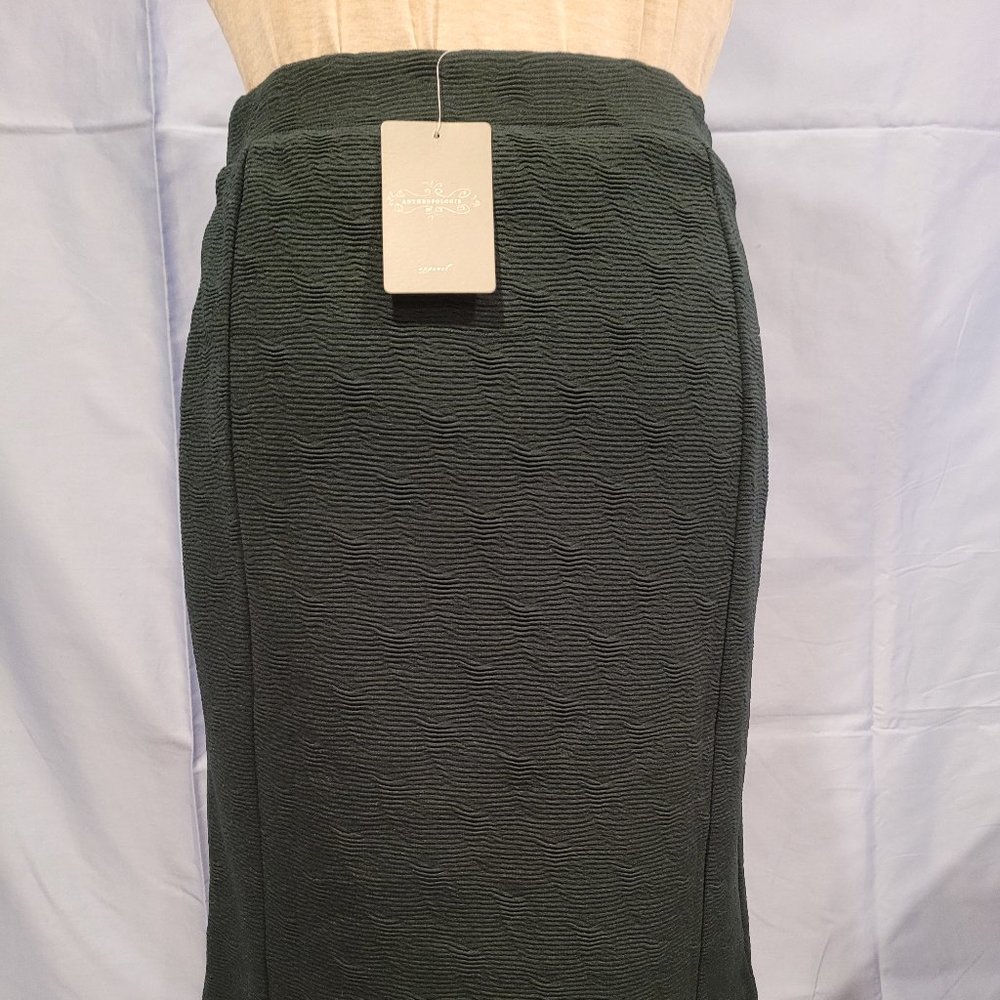 ANTHROPOLOGIE NWT knitted pencil skirt size 6 - Picture 2 of 6
